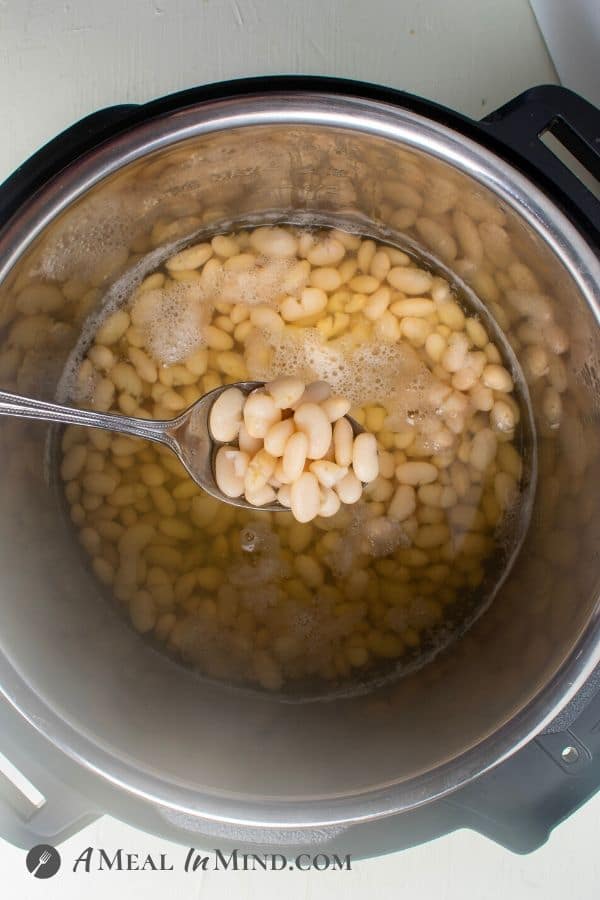 white beans in instant pot after cooking